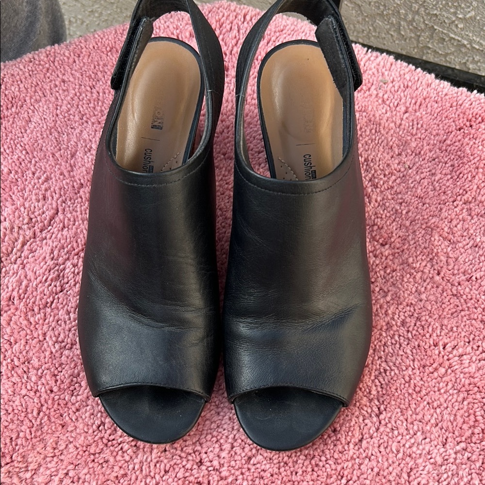 Clarks Women's Black Leather Slingback Shoes